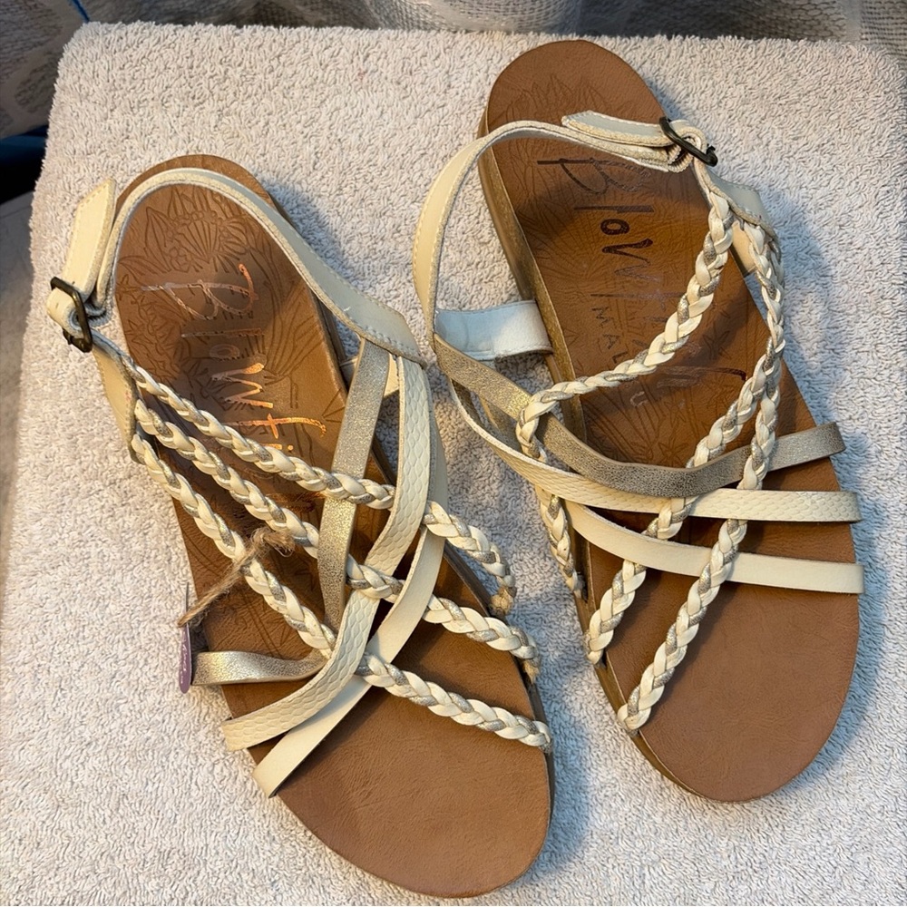 Blowfish Braided Strap Sandals in Cream w Shimmery Gold accents Sz:11 NWOB